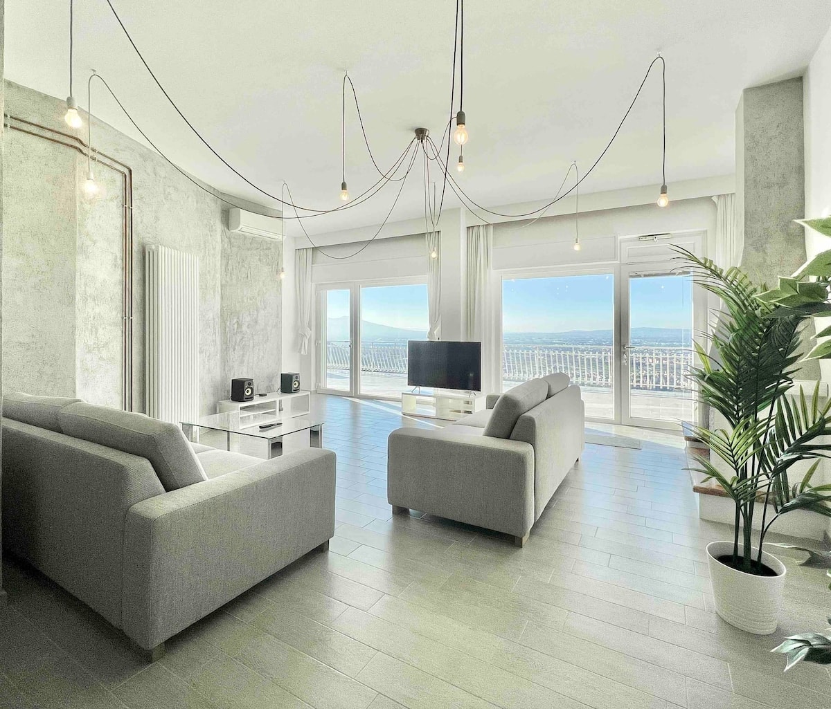 Panorama House